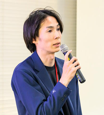 矢島真理人